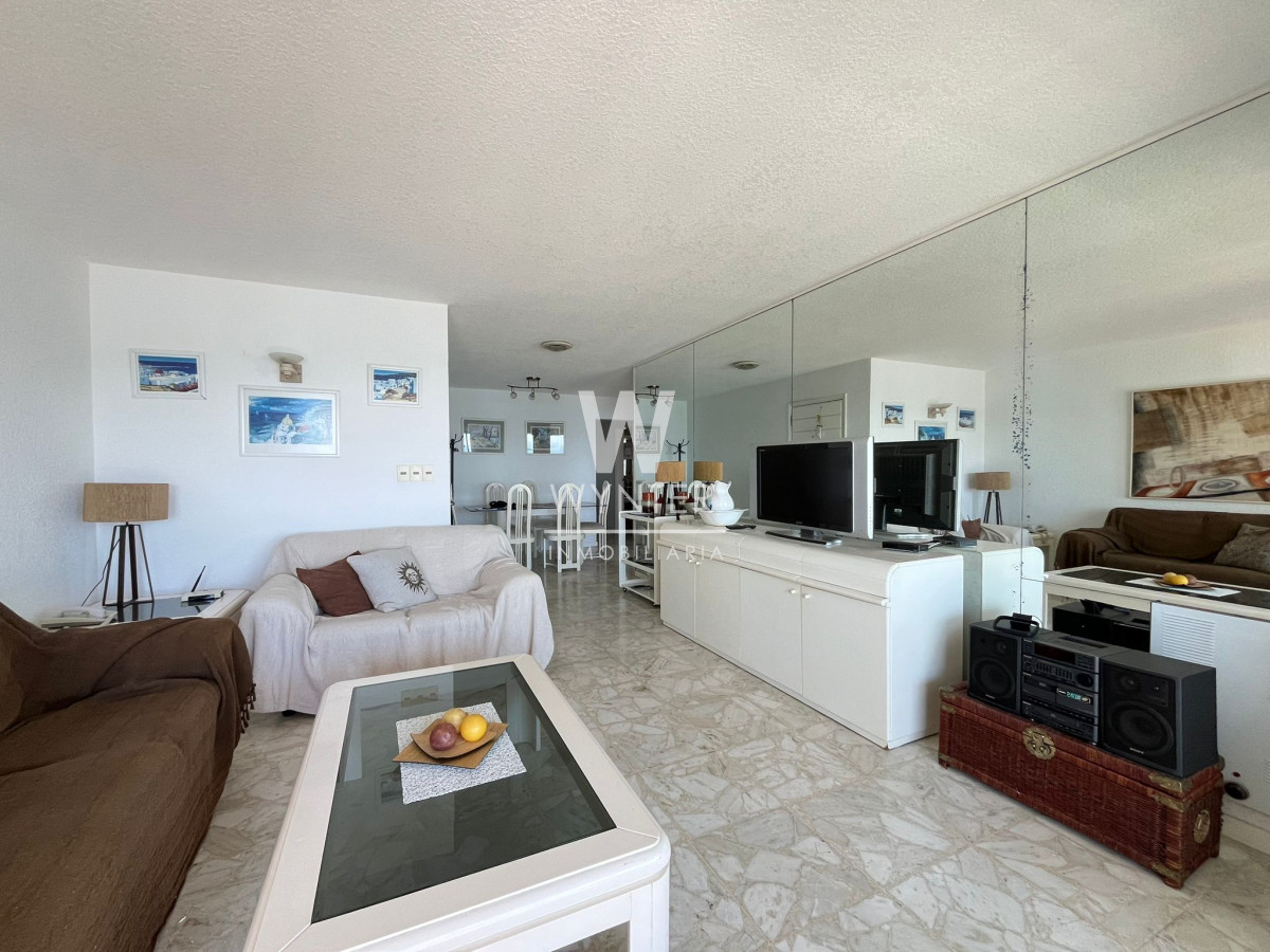 Apartamento ID.1317 - Piso alto con vista al mar - 3 dormitorios