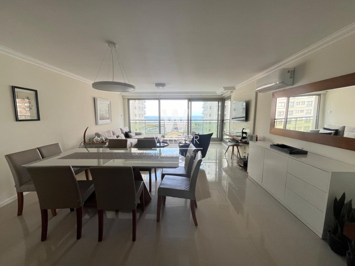 Apartamento ID.99 - Apartamento en venta con garage - 3 suites 