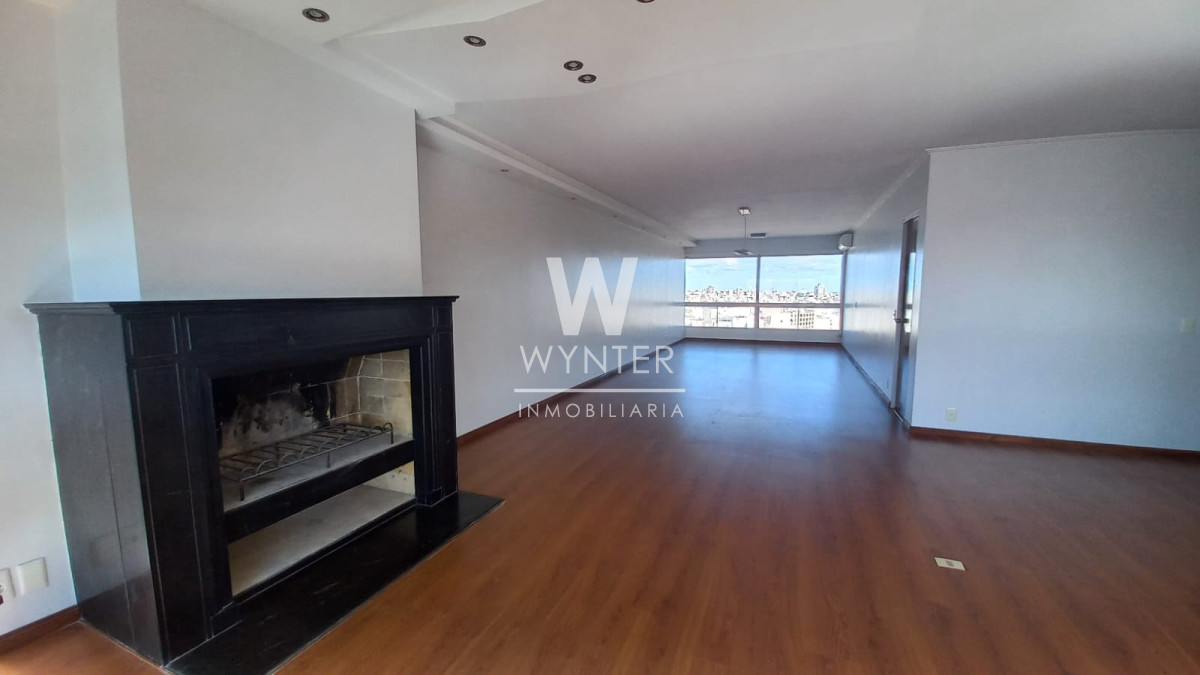 Apartamento ID.2910 - En venta o alquiler,  3 dormitorios, edificio Panamericano