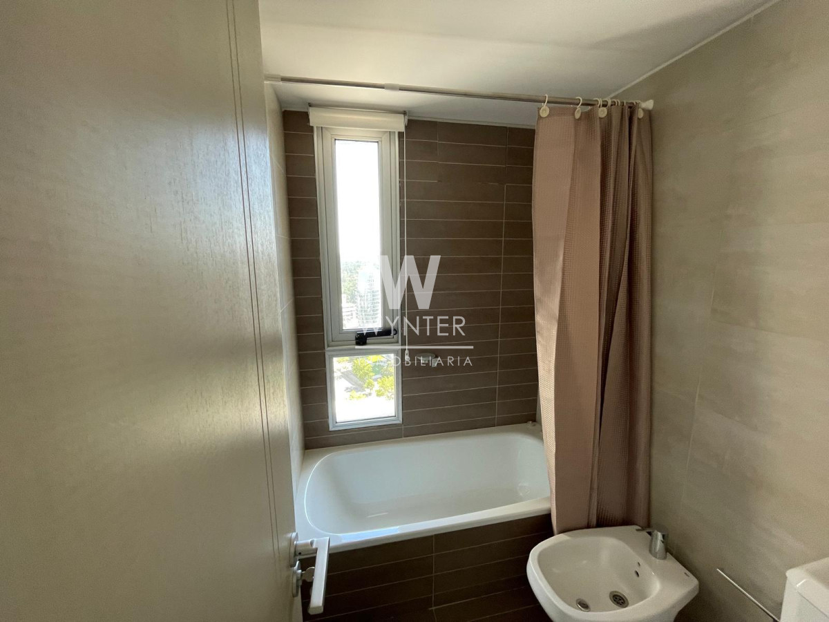 Apartamento ID.5387 - Apartamento en alquiler anual, Roosevelt!!!