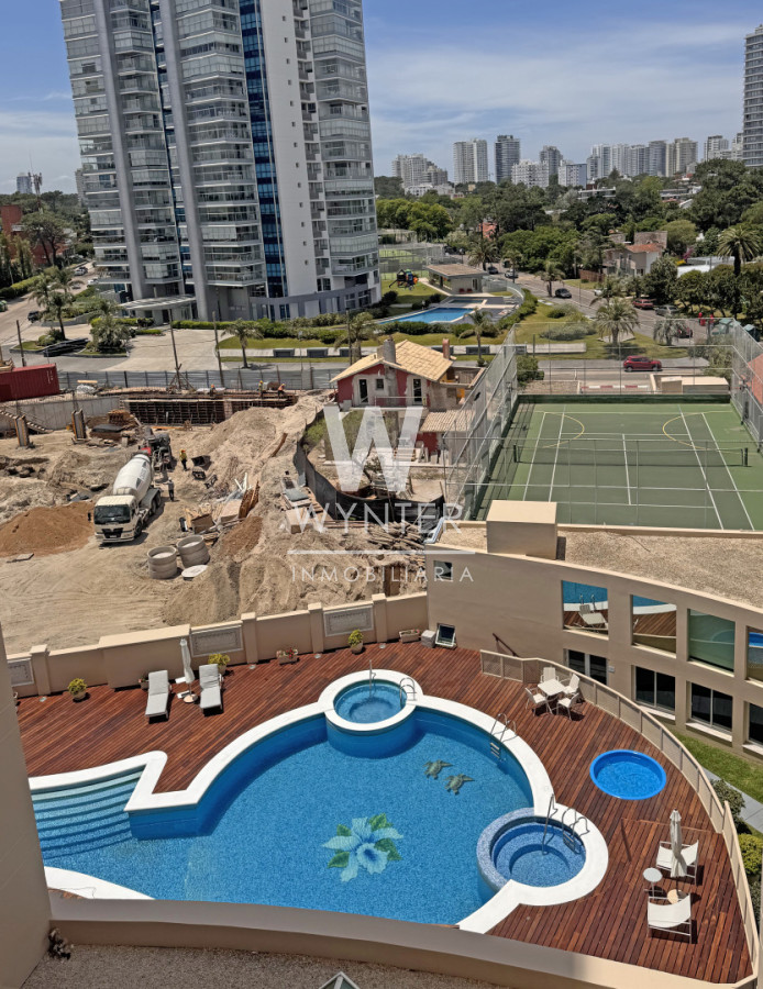 Apartamento ID.6077 - Coral Tower - 3 dormitoiros