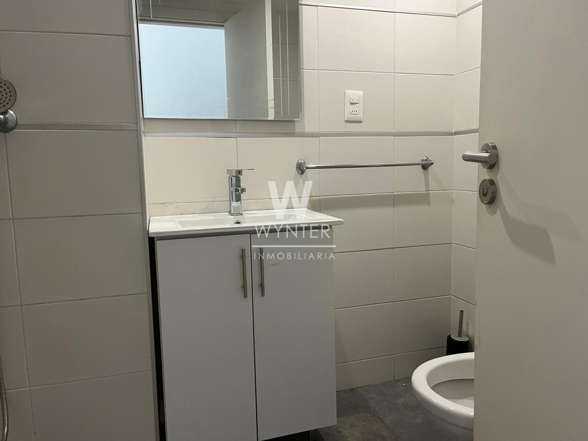 Apartamento ID.4518 - Alquiler, 1 dormitorio, Pocitos 