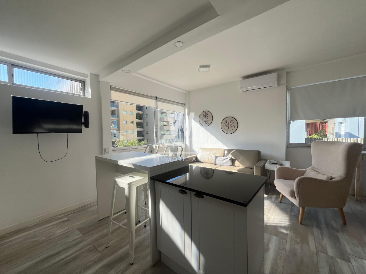 Apartamento ID.5182 - Oportunidad, 1 Dormitorio en península, reciclado!!! 