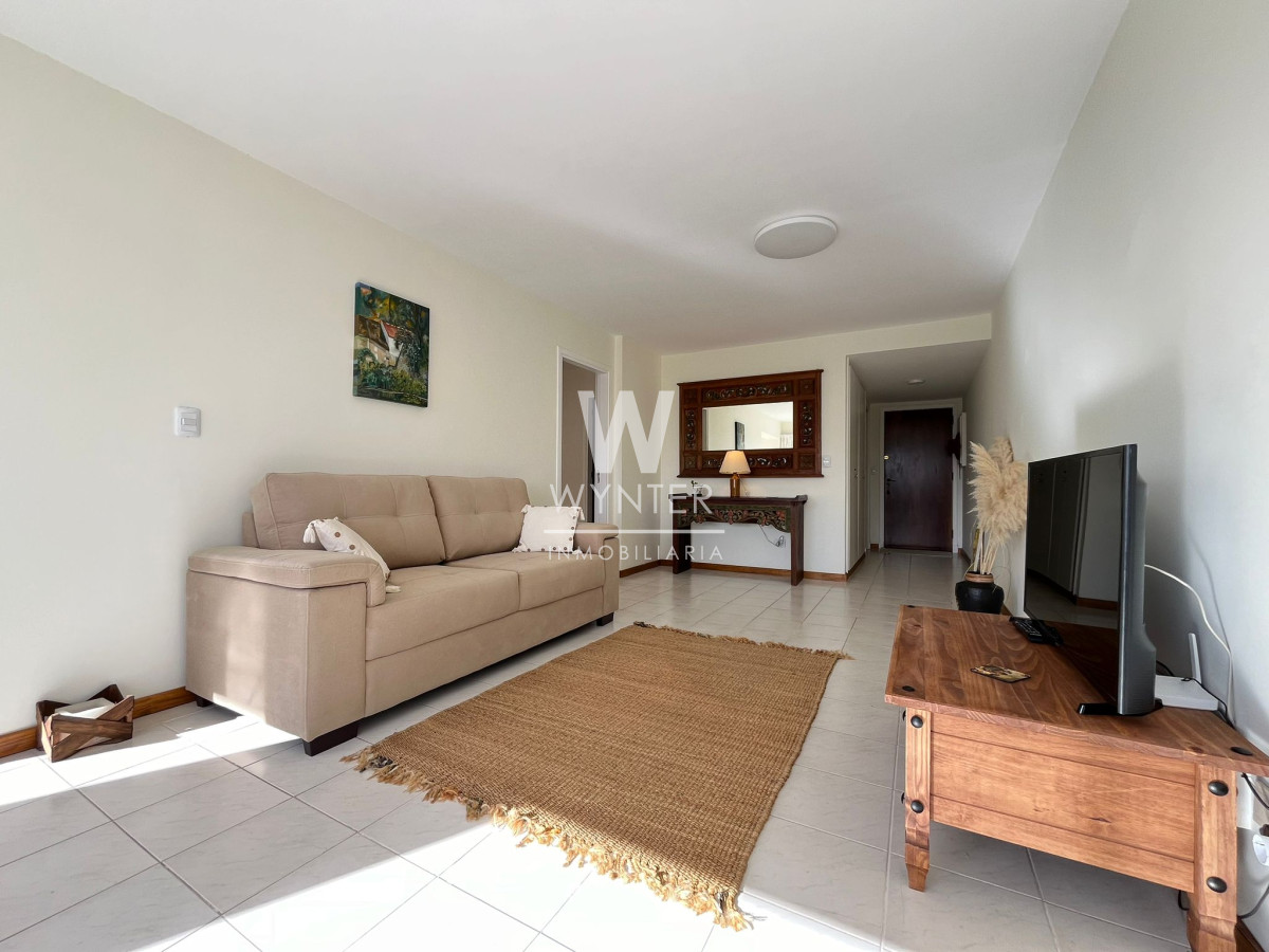 Apartamento ID.4111 - Apartamento en venta próximo al Hotel Enjoy y del mar - 2 dormitorios y medio 