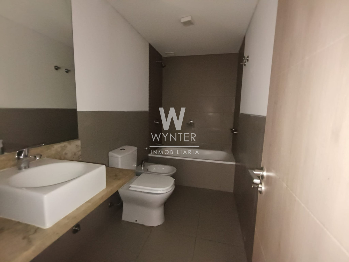 Apartamento ID.6475 - Alquiler 2 dormitorios, Villa Biarritz 