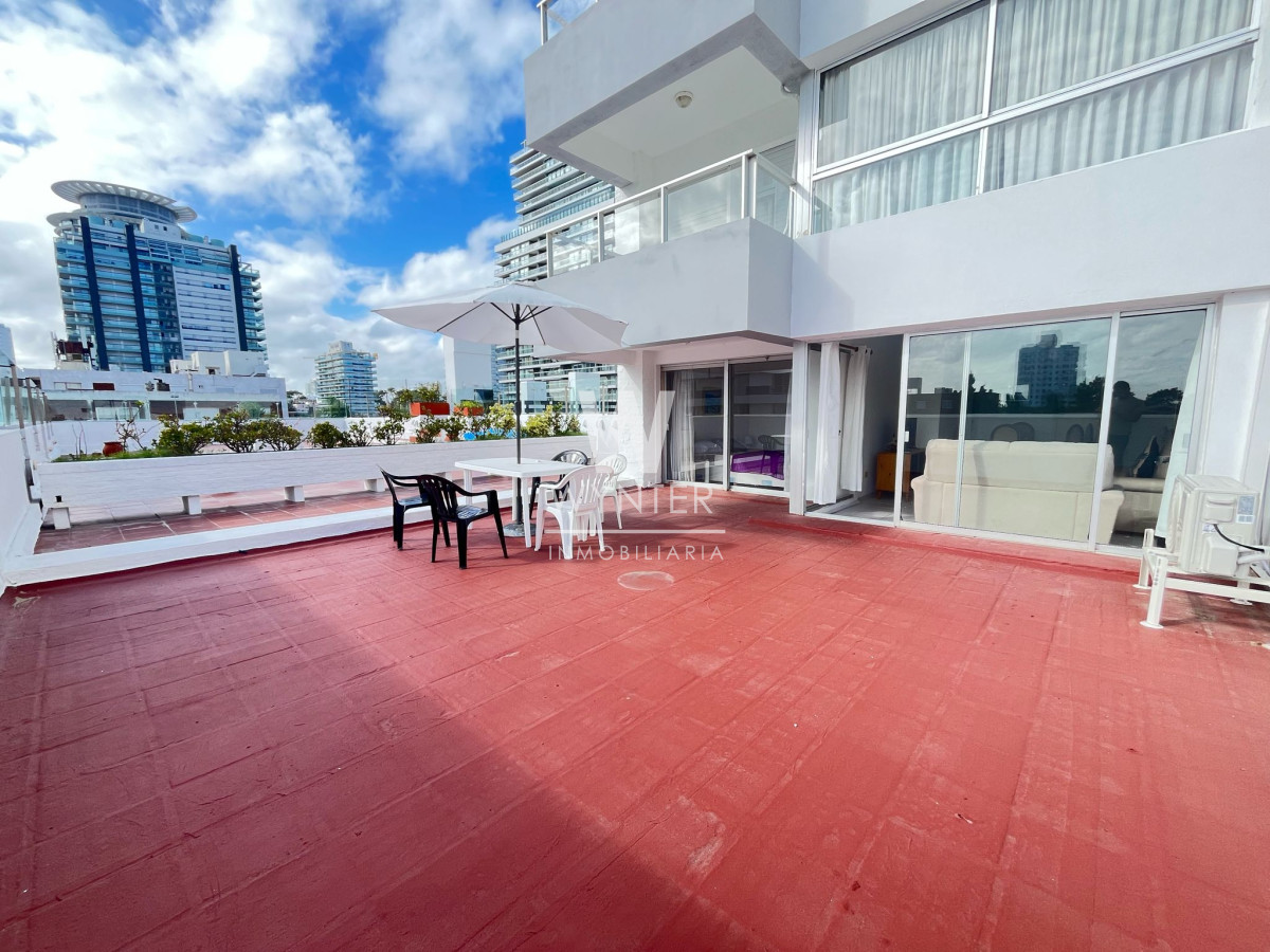 Apartamento ID.4791 - A pasos de playa Brava, Mansa, de la Península y de Enjoy - 3 dormitorios
