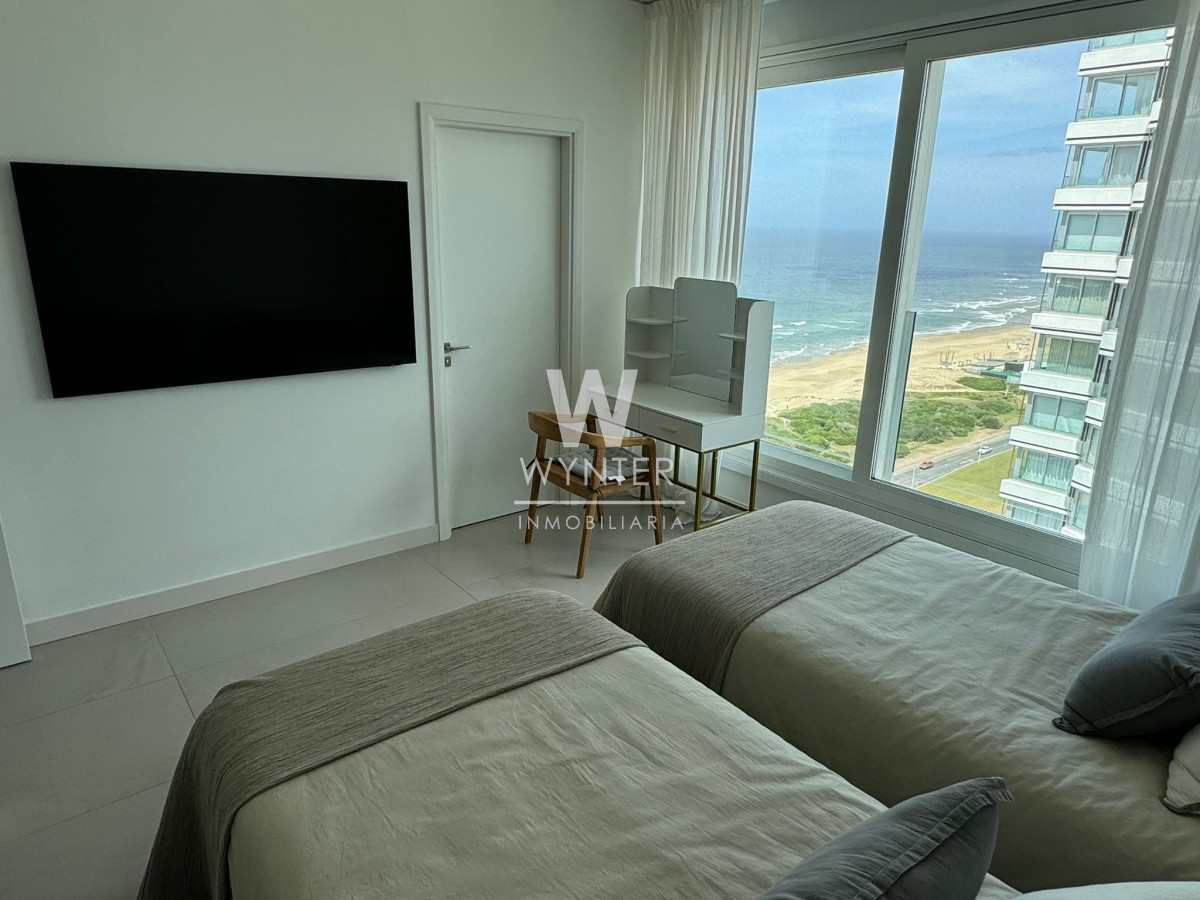 Apartamento ID.1504 - Brava - Piso muy alto con excelente vista - 4 suites