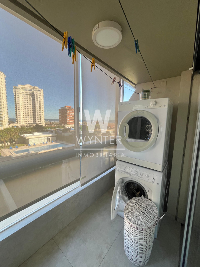 Apartamento ID.5333 - Apartamento en alquiler temporal en primera fila, playa mansa!!!