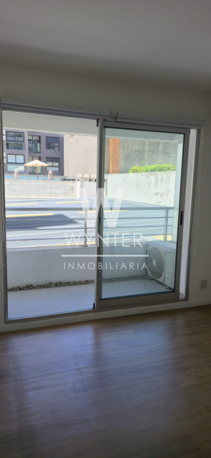 Apartamento ID.6079 - ALQUILER, MONOAMBIENTE CON TERRAZA, POCITOS