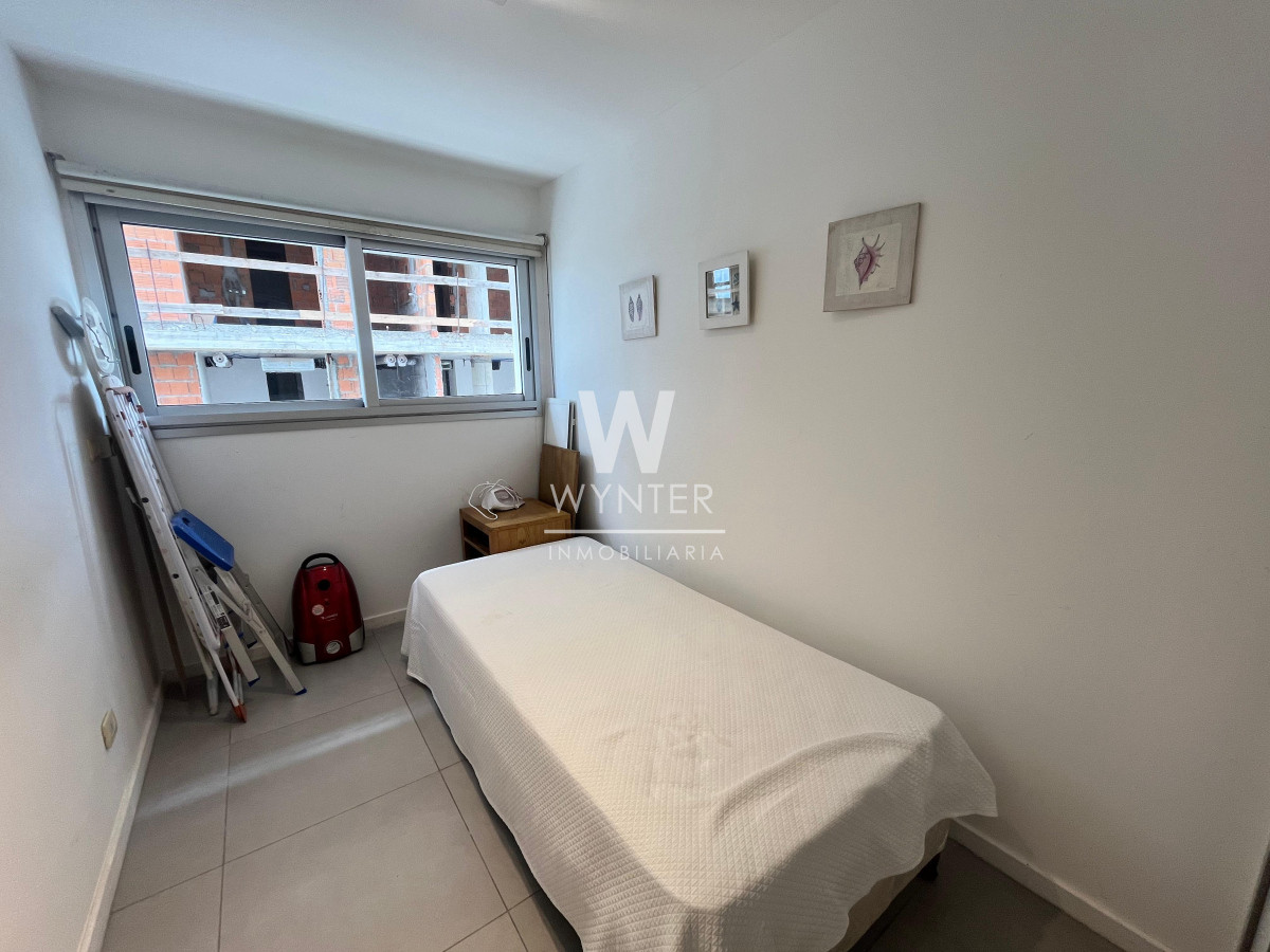 Apartamento ID.3620 - Apartamento en venta frente al mar - 3 suites y dep. de servicio