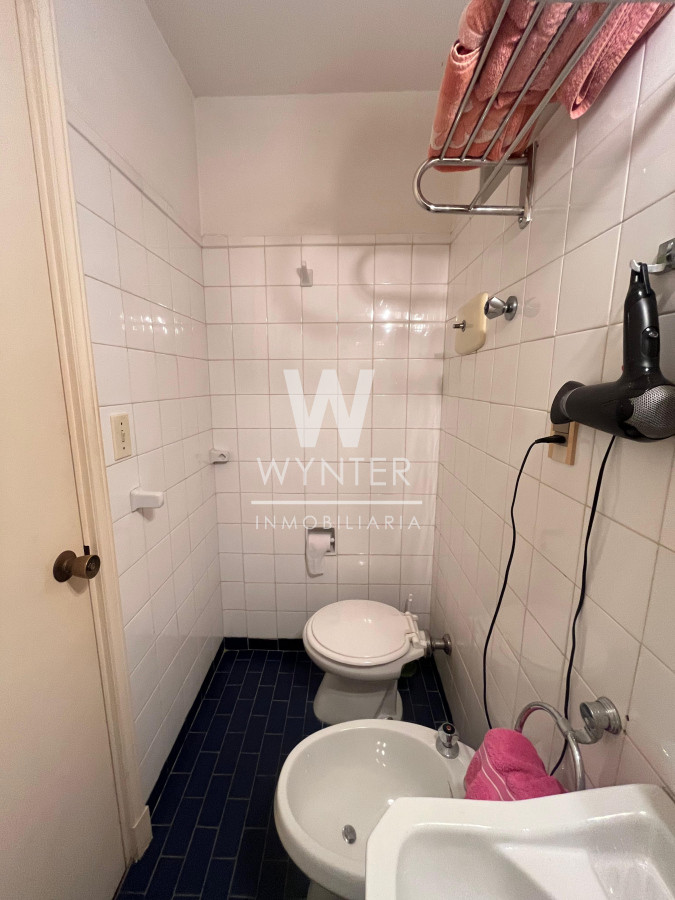 Apartamento ID.963 - A pasos del puerto, 2 y dependencia