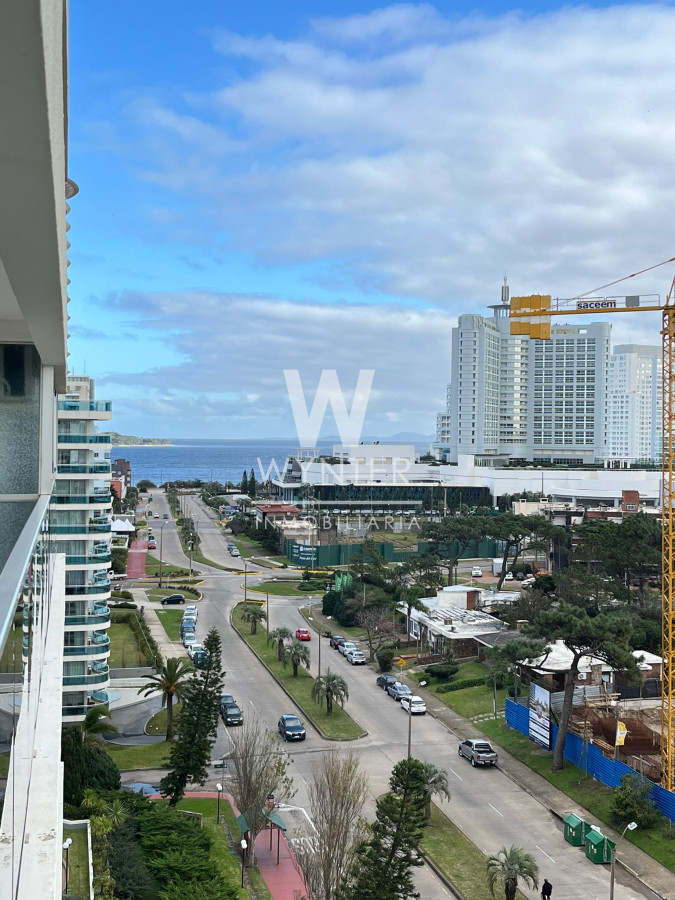 Apartamento ID.4111 - Apartamento en venta próximo al Hotel Enjoy y del mar - 2 dormitorios y medio 