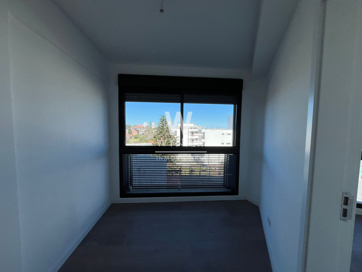 Apartamento ID.5547 - Apartamento en venta amparado por la Ley de Vivienda Promovida, a  pasos del mar - 2 dormitorios y medio