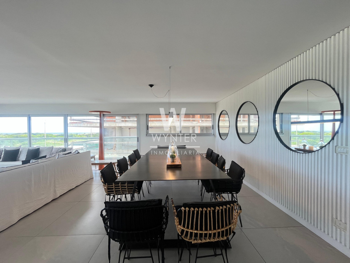 Apartamento ID.3620 - Apartamento en venta frente al mar - 3 suites y dep. de servicio