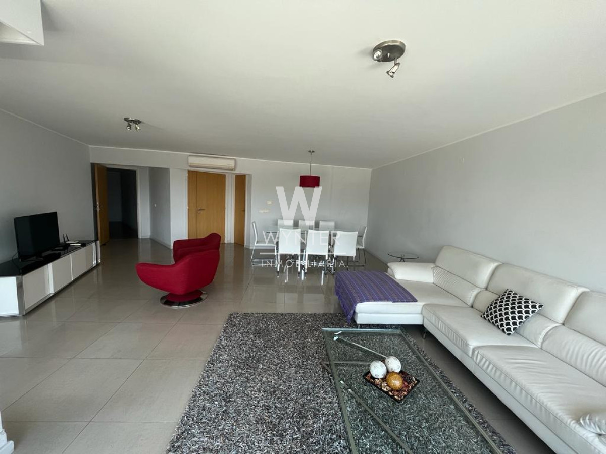 Apartamento ID.342 - Apartamento en venta 3 dormitorios Alexander Collection  