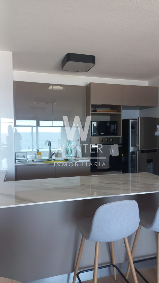 Apartamento ID.4673 - Apartamento , 1 dormitorio, Rambla de Malvin. Con Muebles 
