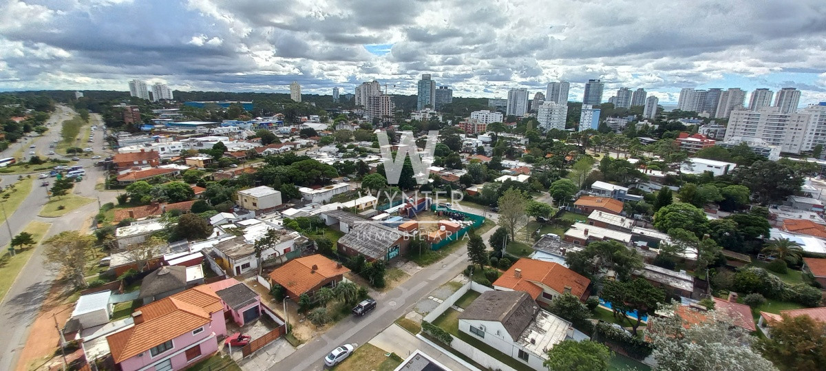 Apartamento ID.2928 - Playa Mansa - 2 dormitorios con vistas panorámicas