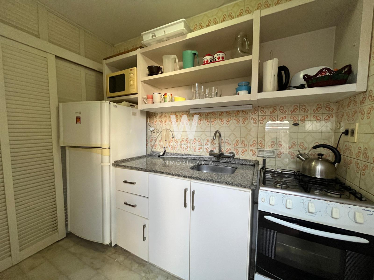 Apartamento ID.86 - Apartamento en venta de 2 dormitorios a pasos de Av. Gorlero