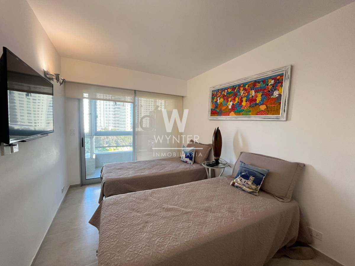 Apartamento ID.5333 - Apartamento en alquiler temporal en primera fila, playa mansa!!!