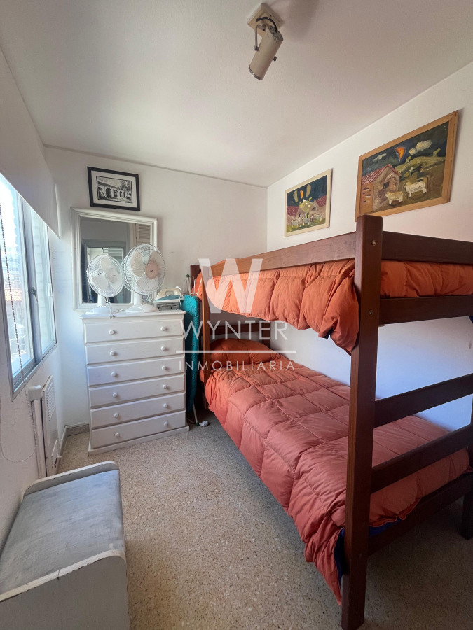 Apartamento ID.5443 - Apartamento en venta - Primera fila sobre el Emir
