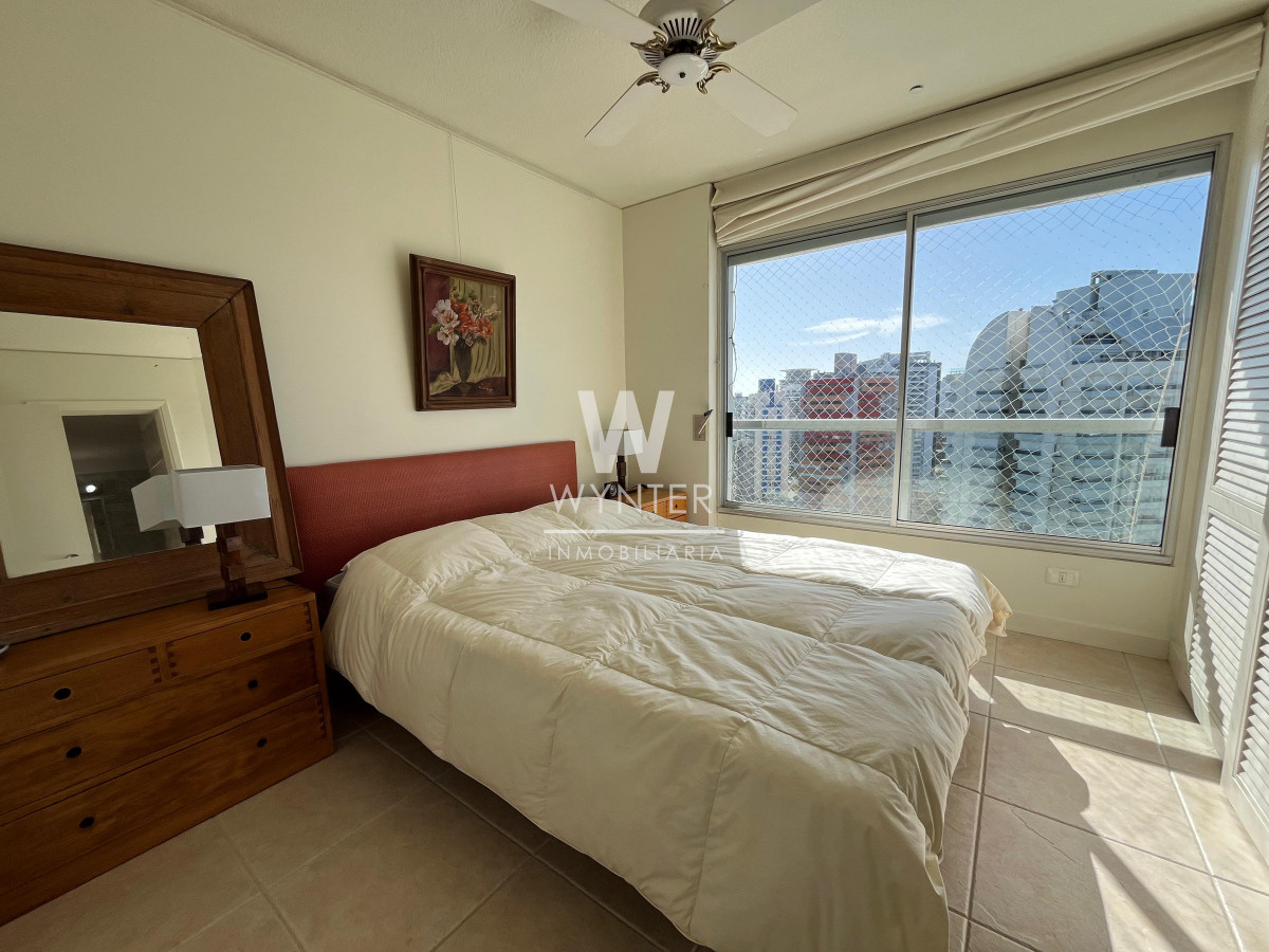 Apartamento ID.5252 - Apartamento en venta - excelente planta de 3 suite y dep. de servicio