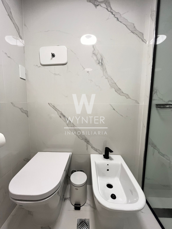Apartamento ID.3602 - Alquiler temporal edificio Fragata Playa Mansa - 3 dormitorios
