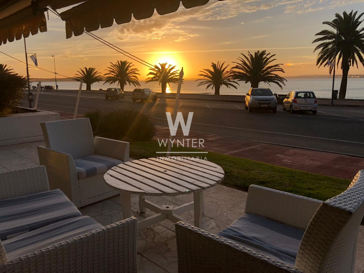 Apartamento ID.115 - Frente al mar con muy buena vista