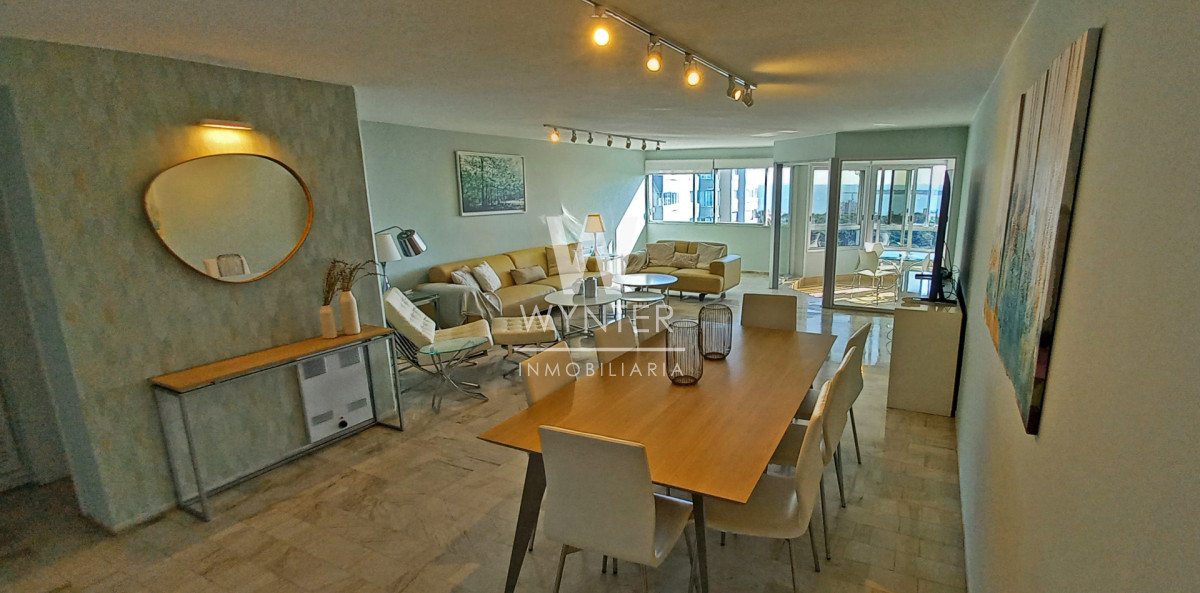 Apartamento ID.6148 - Apartamento en venta 3 dormitorios en Roosevelt Center 