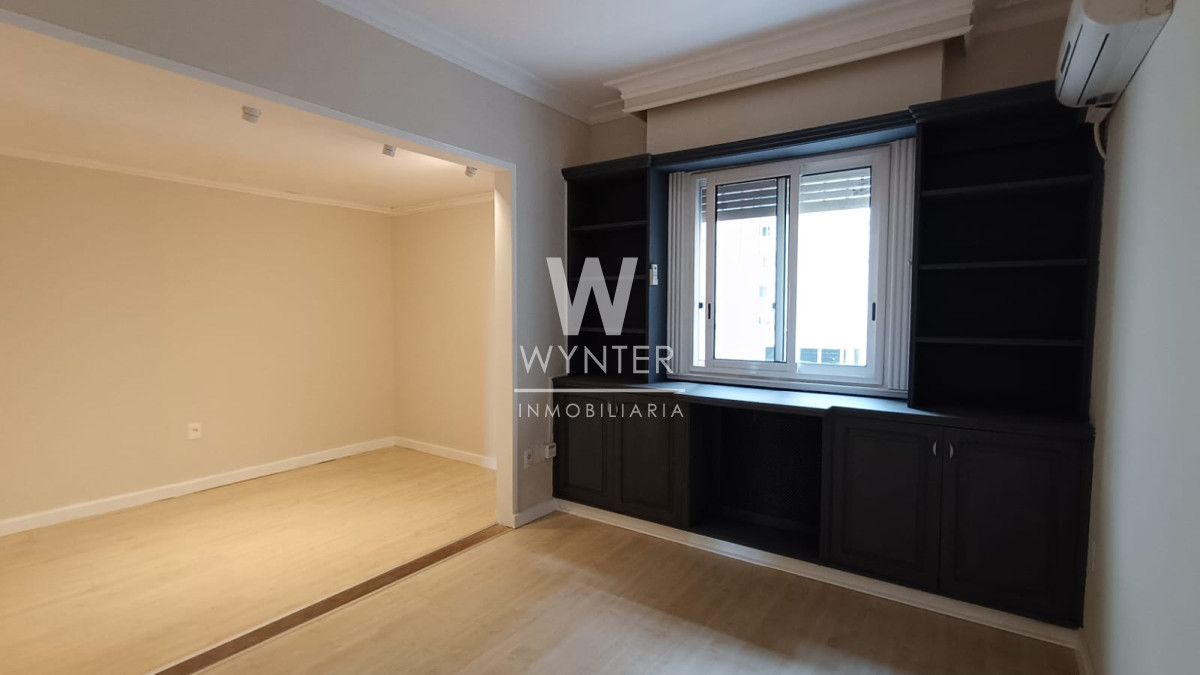 Apartamento ID.5462 - ALQUILER, 3 DORM Y SERVICIO, RAMBLA 