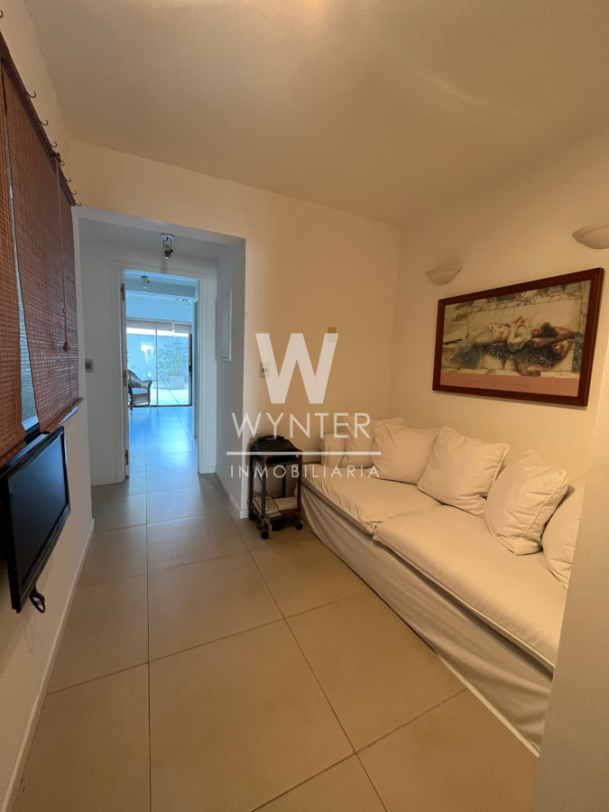 Apartamento ID.3060 - Primera fila sobre la mansa - 3 suites más den.