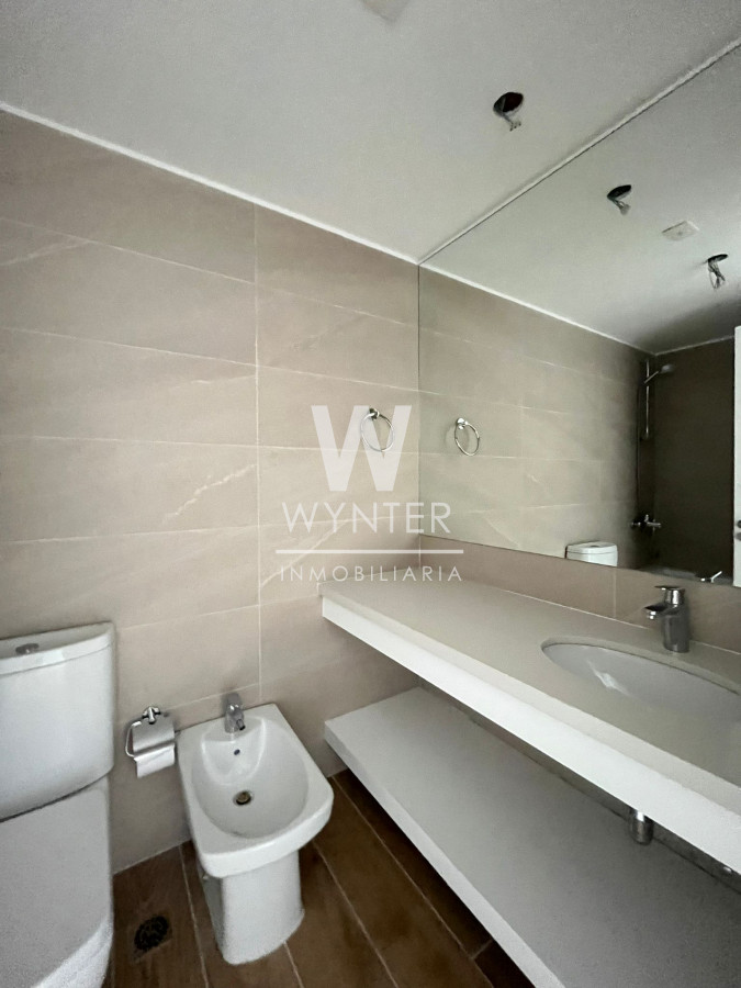 Apartamento ID.4322 - Trump Tower - Espectacular, 3 y dep. con vista al mar de todos los ambientes