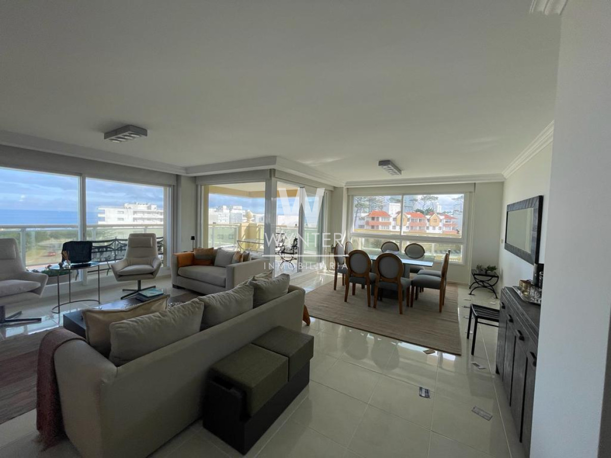 Apartamento ID.4829 - Le Jardin esquinero - 3 suites y dependencia de servicio.