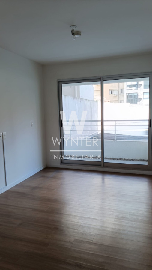 Apartamento ID.6079 - ALQUILER, MONOAMBIENTE CON TERRAZA, POCITOS