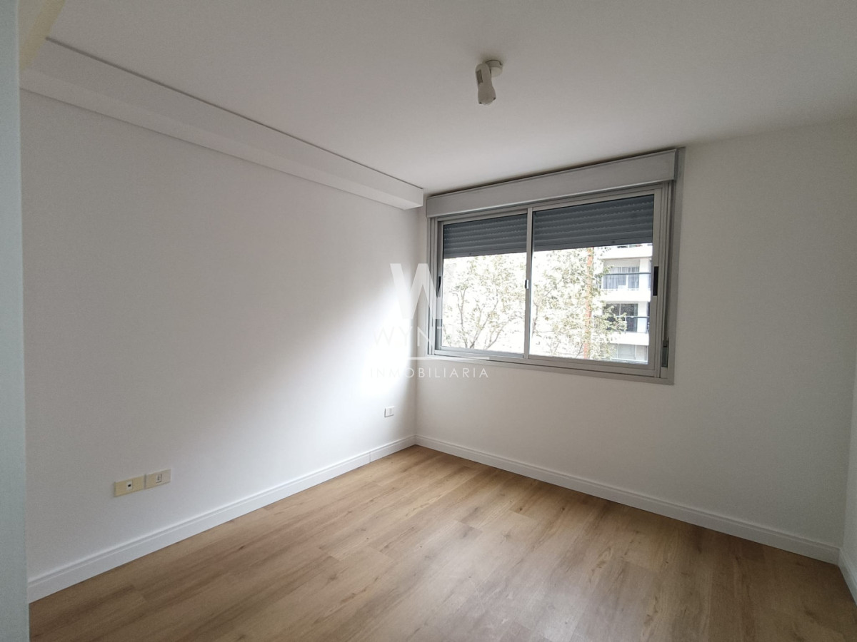 Apartamento ID.6475 - Alquiler 2 dormitorios, Villa Biarritz 