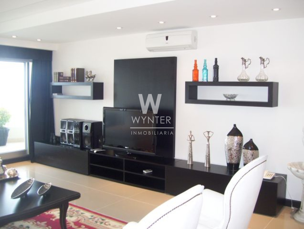 Apartamento ID.773 - Torre Lobos primera fila, vista al mar, 3 suites y dep.