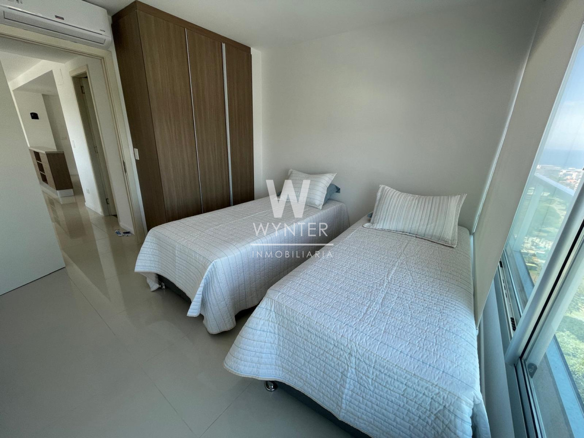 Apartamento ID.5387 - Apartamento en alquiler anual, Roosevelt!!!