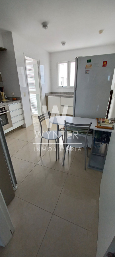 Apartamento ID.12 - Aquarela piso alto - 4 suites
