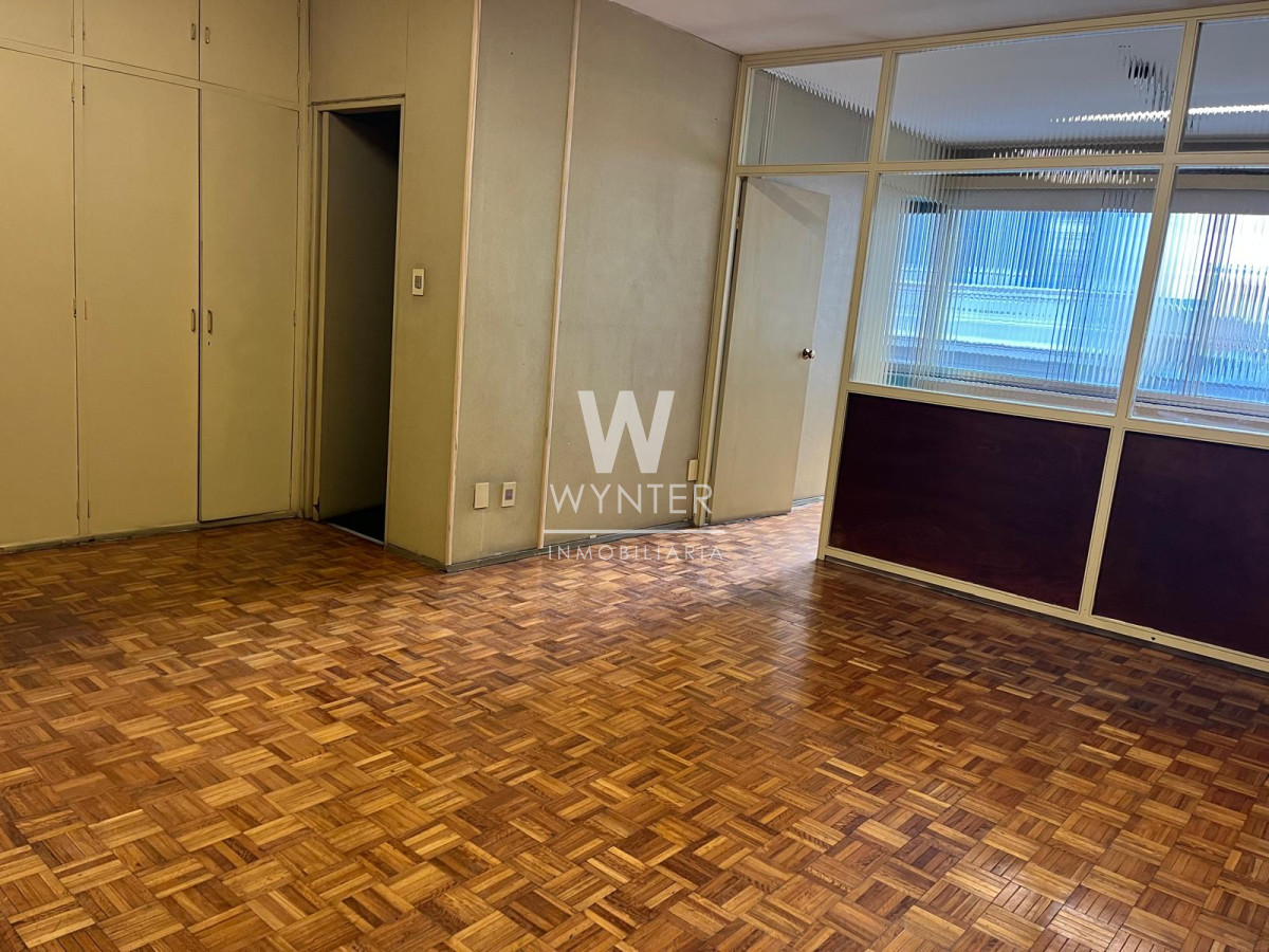Centro Montevideo - GoPunta - Portal Inmobiliario de Punta del Este - Maldonado