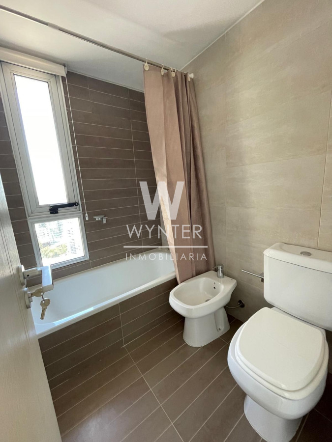 Apartamento ID.5387 - Apartamento en alquiler anual, Roosevelt!!!