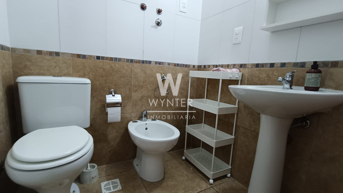 Apartamento ID.6084 - Alquiler, 1 dormitorio con garaje, Pocitos 