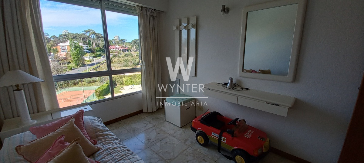 Apartamento ID.999 - Oportunidad en edificio Fragata Excelente Construcción - 3 Dorm.