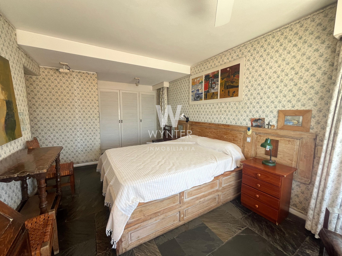 Apartamento ID.5443 - Apartamento en venta - Primera fila sobre el Emir