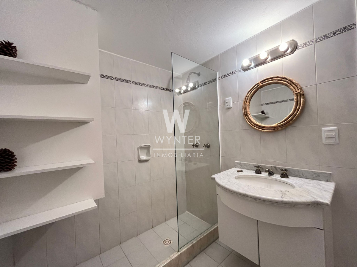 Apartamento ID.4111 - Apartamento en venta próximo al Hotel Enjoy y del mar - 2 dormitorios y medio 