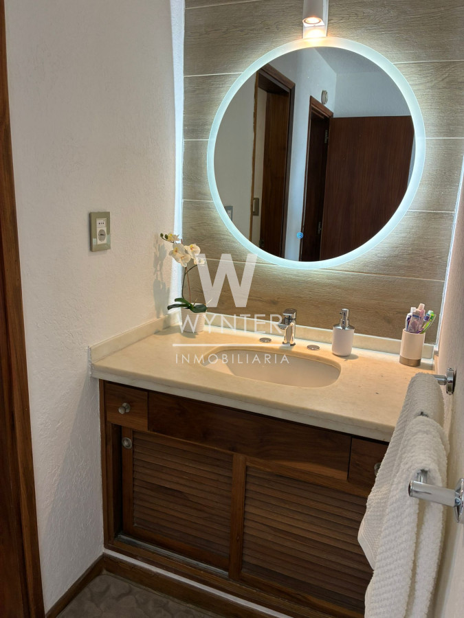 Apartamento ID.333 - Excelente Complejo - 3 dormitorios con vista al mar en edificio Fragata en alquiler