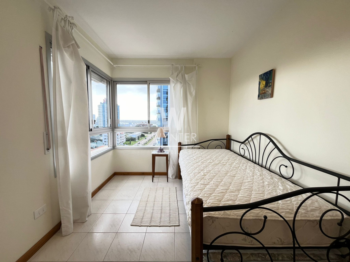 Apartamento ID.4111 - Apartamento en venta próximo al Hotel Enjoy y del mar - 2 dormitorios y medio 