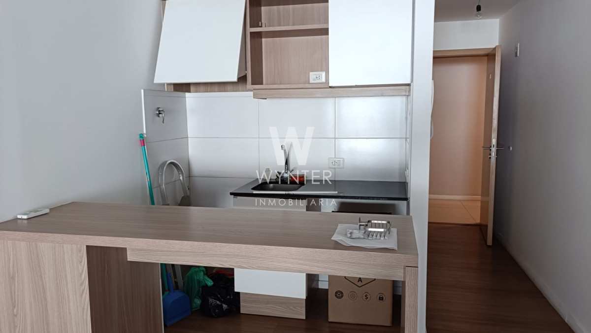 Apartamento ID.6079 - ALQUILER, MONOAMBIENTE CON TERRAZA, POCITOS