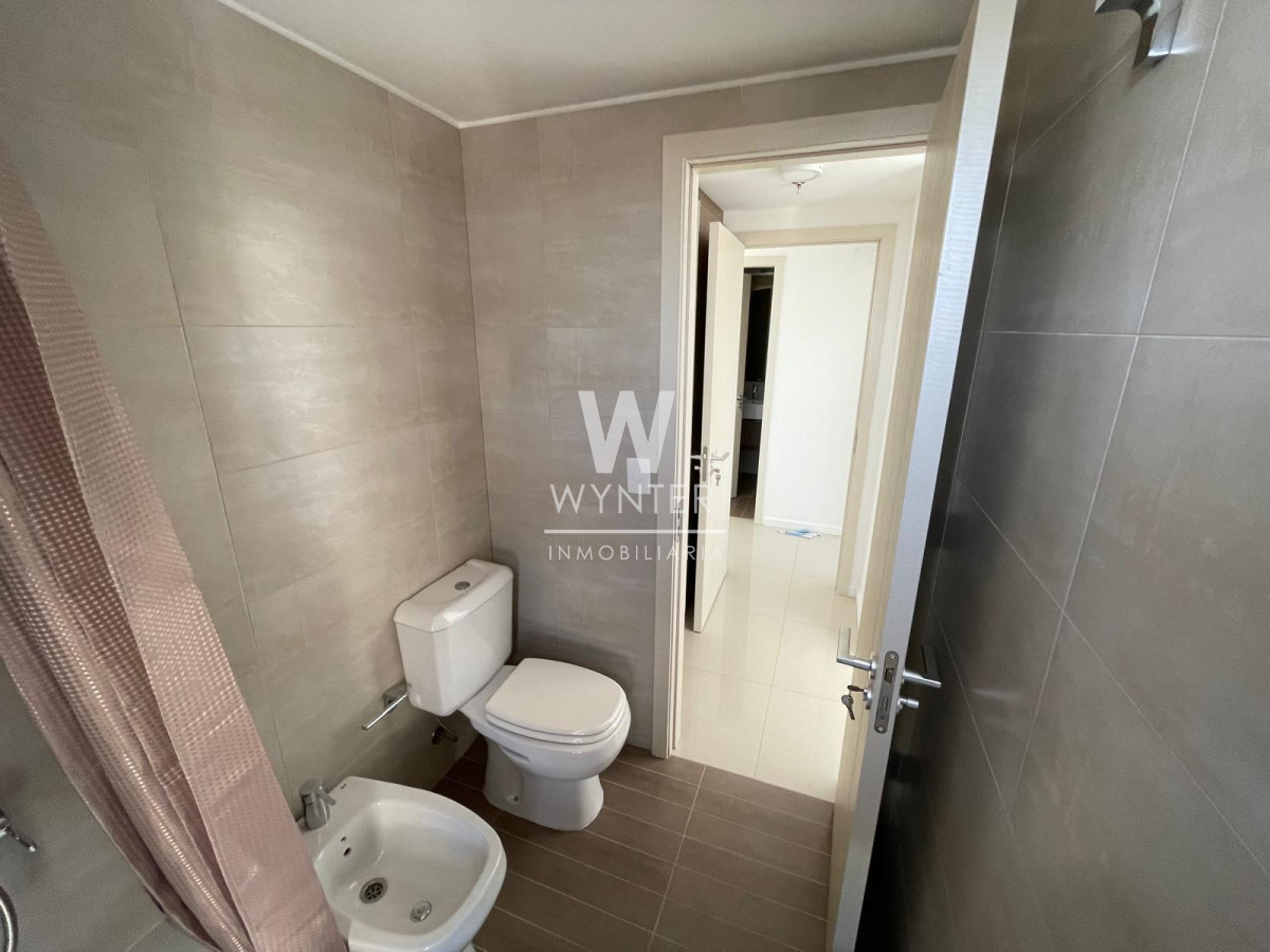Apartamento ID.5387 - Apartamento en alquiler anual, Roosevelt!!!