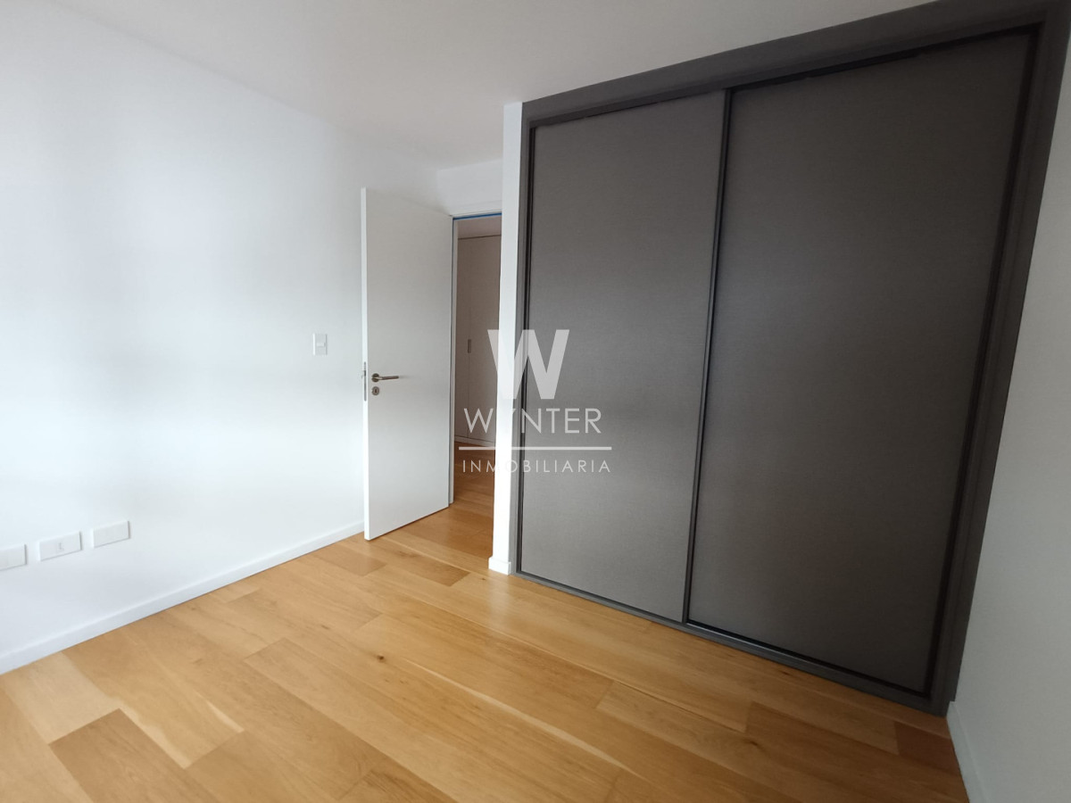 Apartamento ID.6396 - APARTAMENTO EN ALQUILER, 3 DORMITORIOS, PUNTA CARRETAS. 