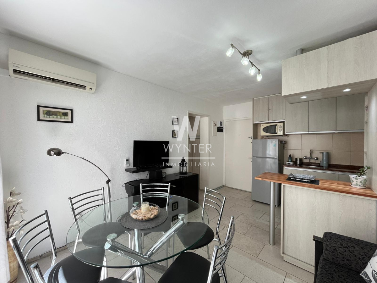 Apartamento ID.5484 - Apartamento en venta - 1 dormitorio cerca del Puerto.
