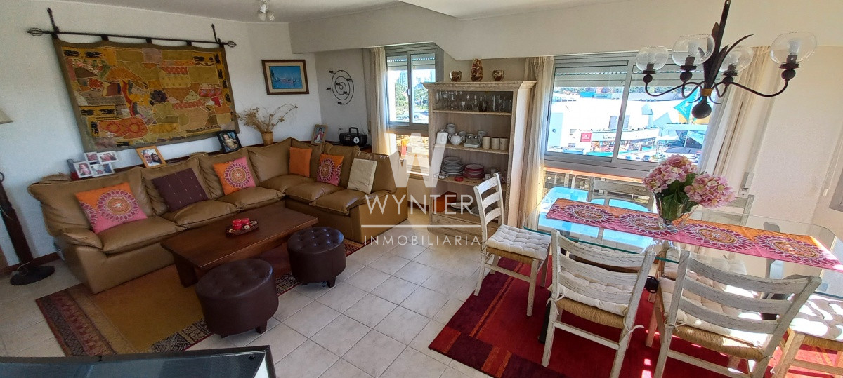 Apartamento ID.1456 - Av. Roosevelt - 2 dormitorios con parrillero y estufa a leña